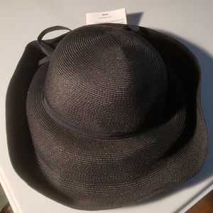 Eric Javits Squishee Beach Hat - NWT!